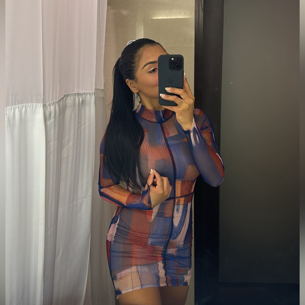 Long sleeve dress